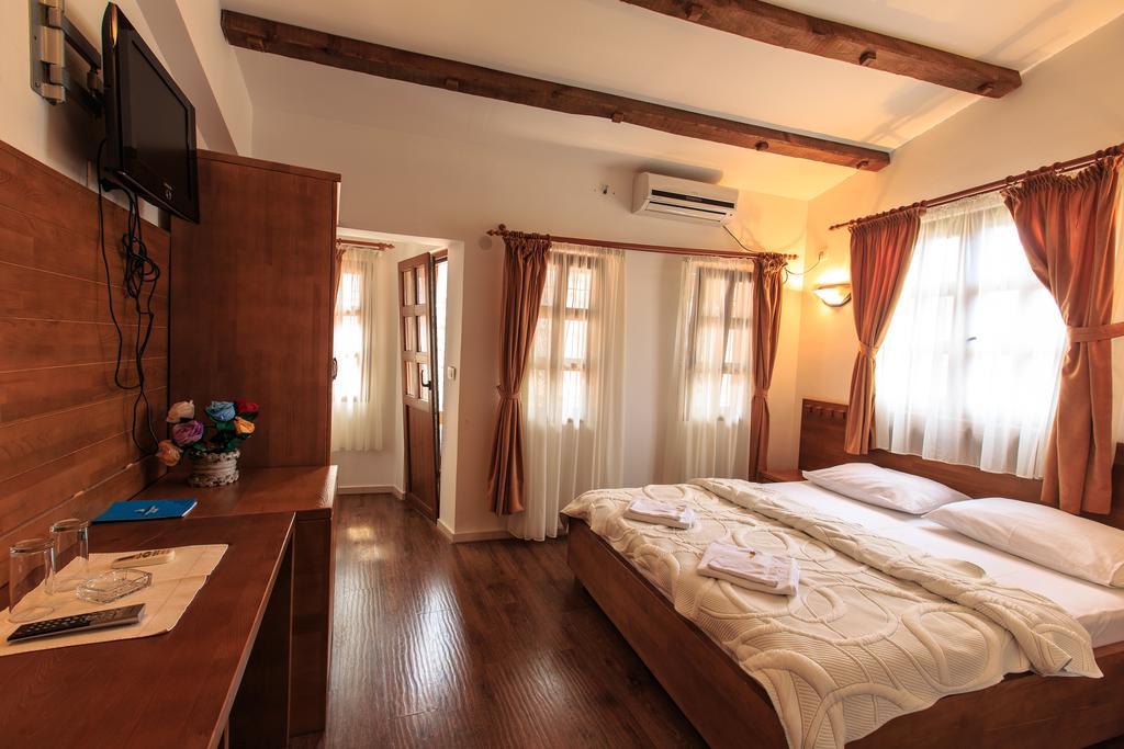Kula Boutique Hotel 巴尔 外观 照片
