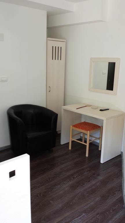 Kula Boutique Hotel 巴尔 客房 照片